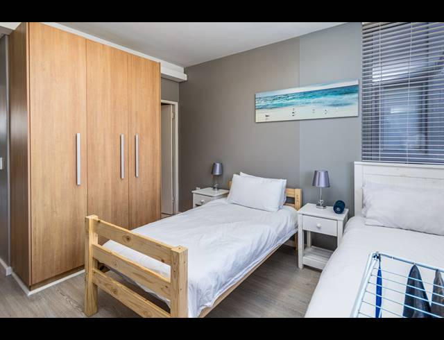 2 BEDROOM APARTMENT FOR SALE IN BEACHFRONT